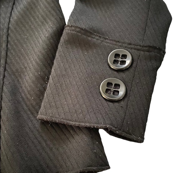 ConradC Collection Women’s Blazer, 2-button - Picture 3 of 10